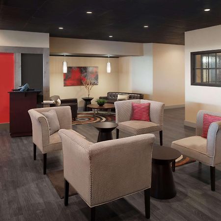 Ramada By Wyndham Uniontown Ξενοδοχείο Εξωτερικό φωτογραφία