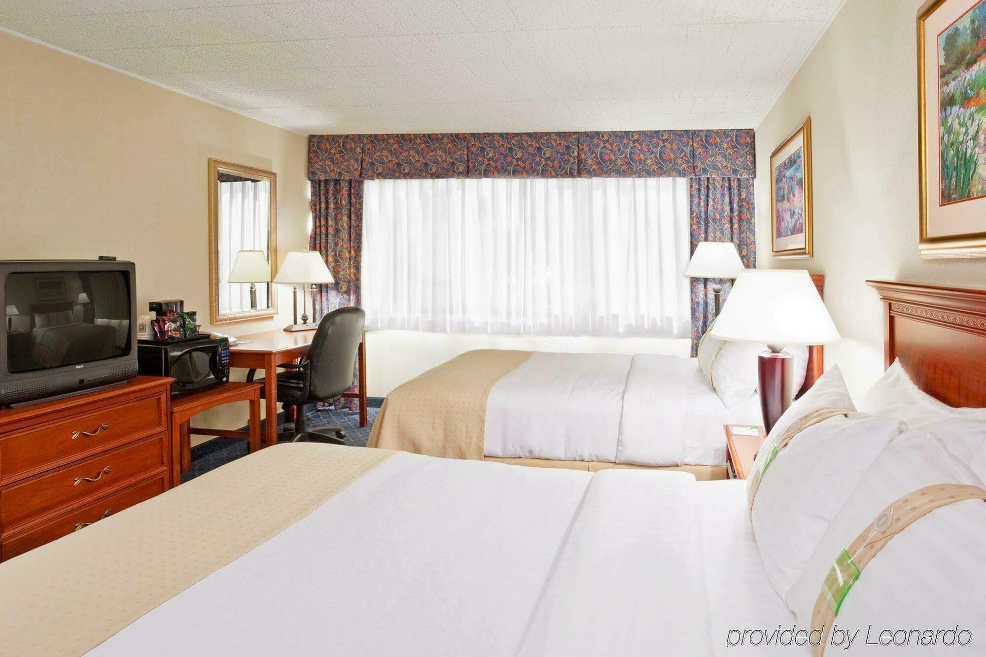 Ramada By Wyndham Uniontown Ξενοδοχείο Εξωτερικό φωτογραφία
